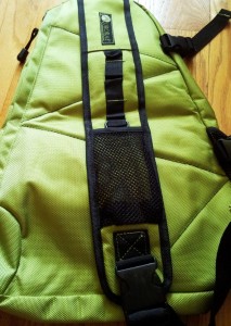 Aurorae-yoga-mat-backpack-strap