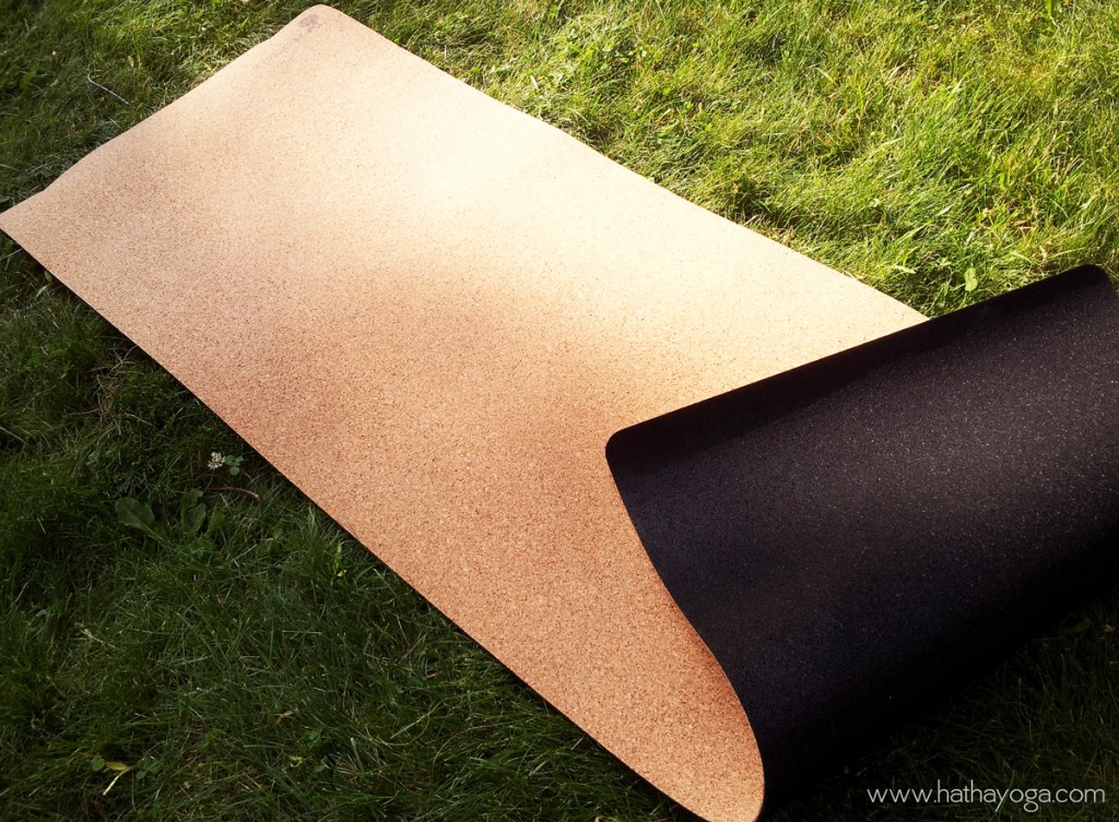 hatha-yoga-yoloha-cork-mat-open-outdoors